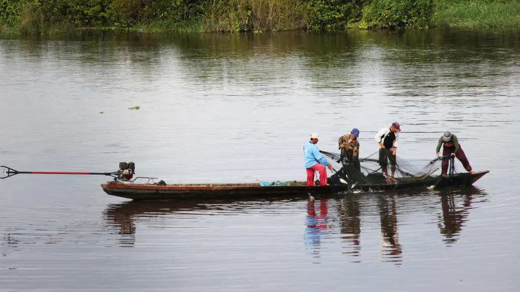 Pescadores artesanales en el río Amazonas